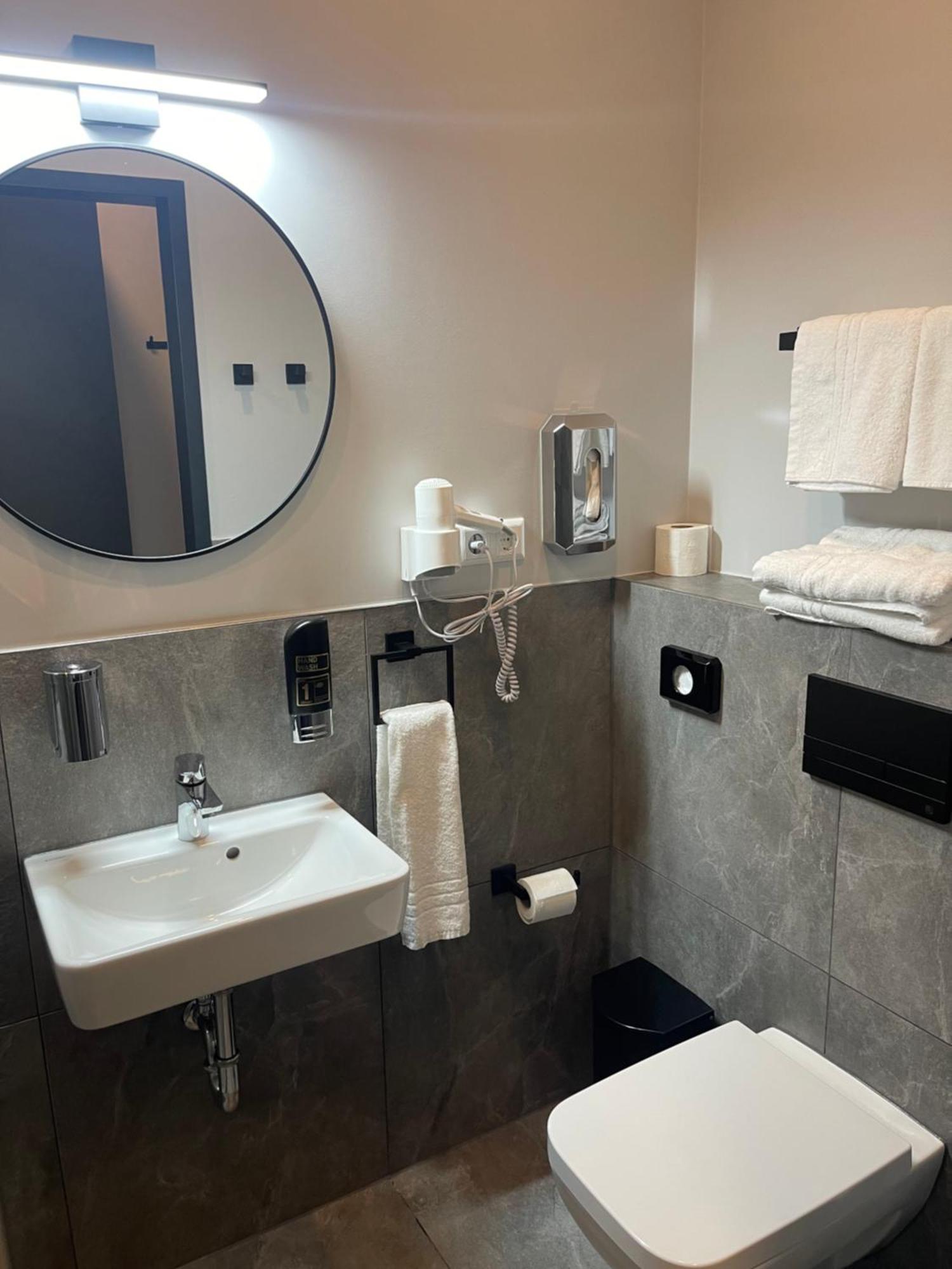 Motel Blue Messe Berlin Bagian luar foto