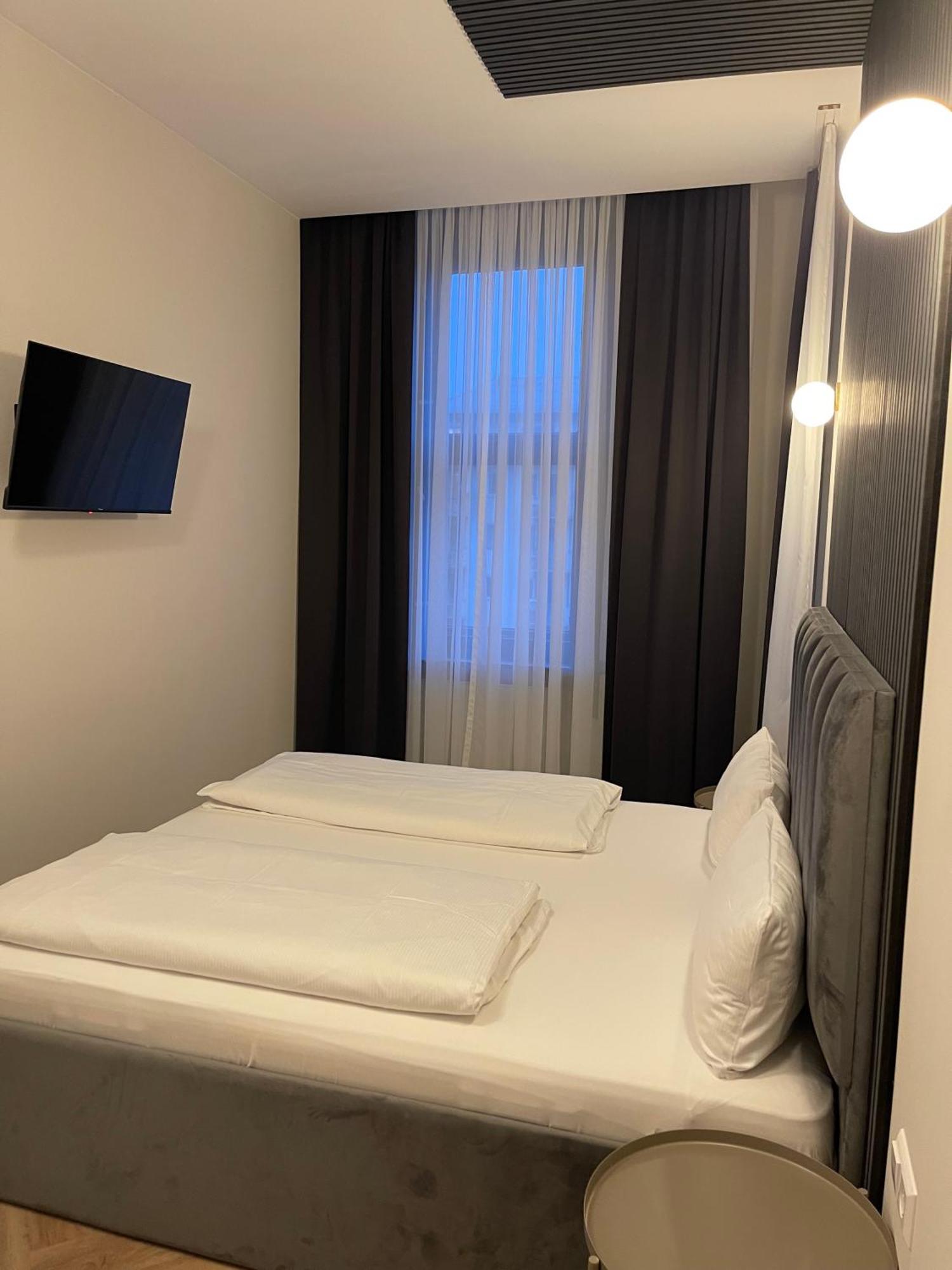 Motel Blue Messe Berlin Bagian luar foto