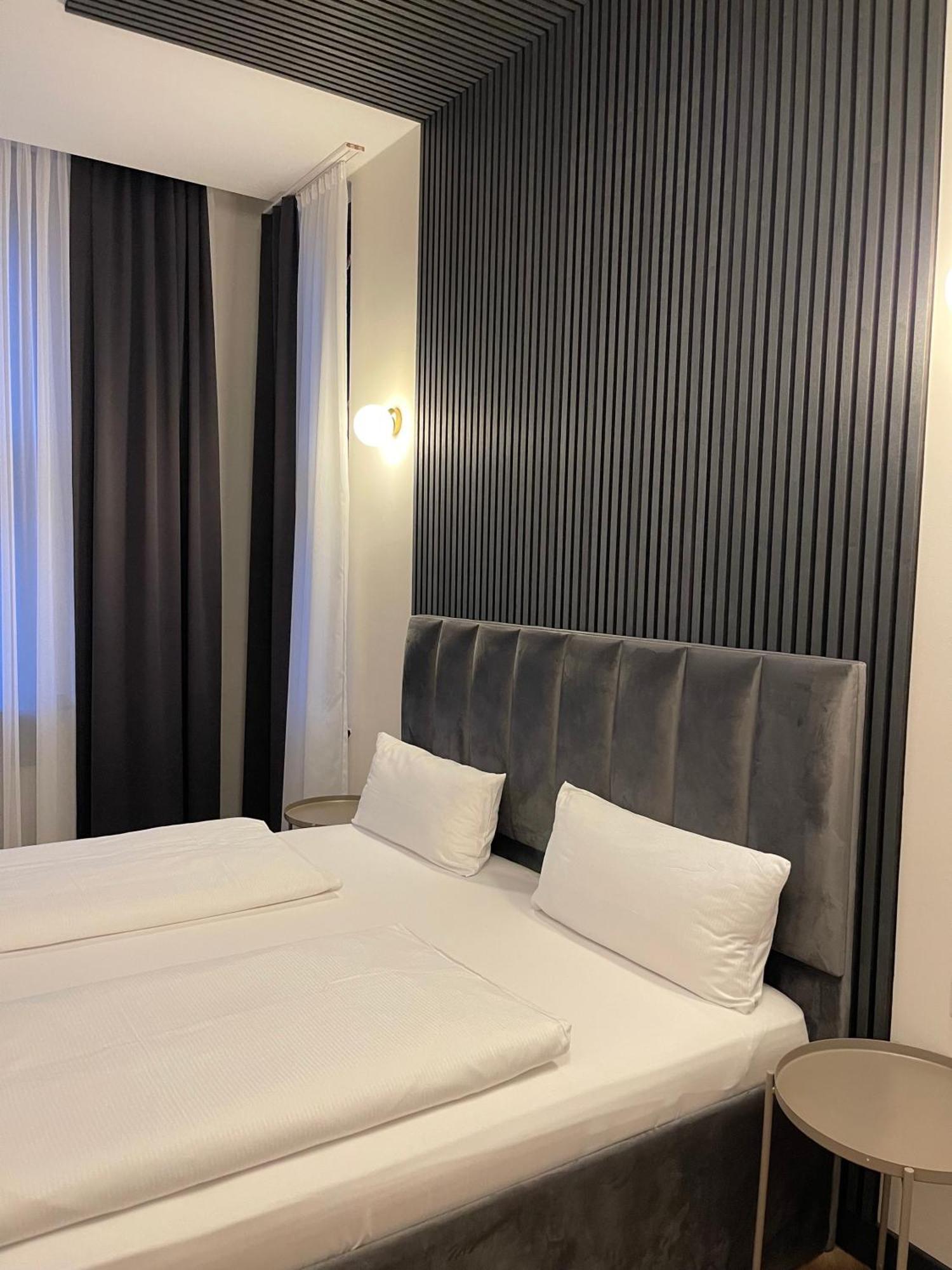 Motel Blue Messe Berlin Bagian luar foto