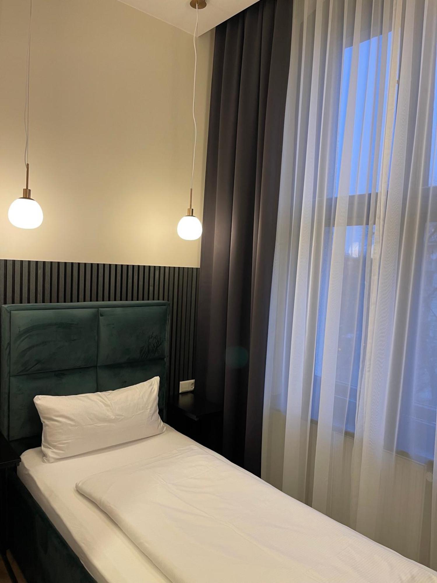 Motel Blue Messe Berlin Bagian luar foto