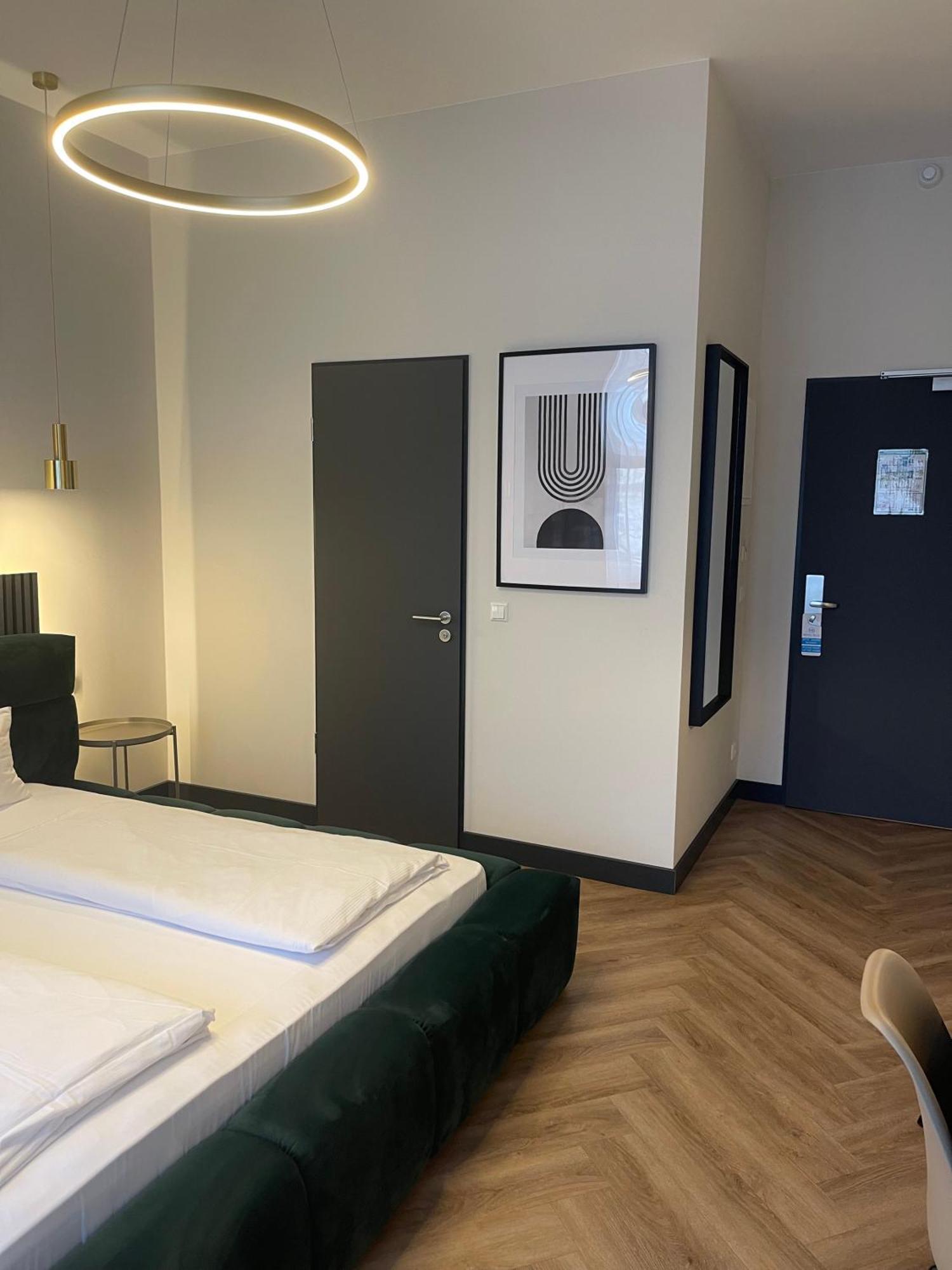 Motel Blue Messe Berlin Bagian luar foto