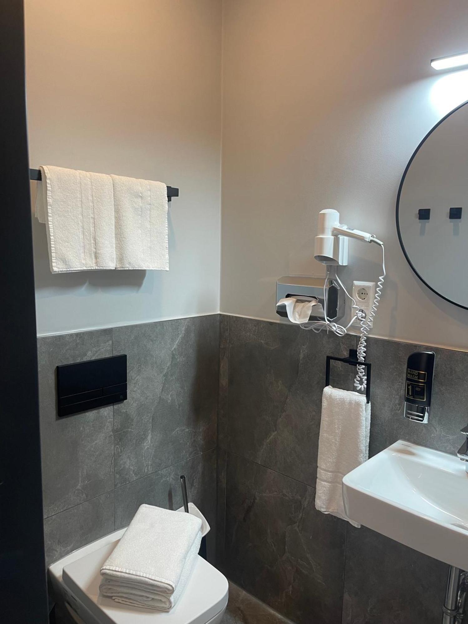 Motel Blue Messe Berlin Bagian luar foto
